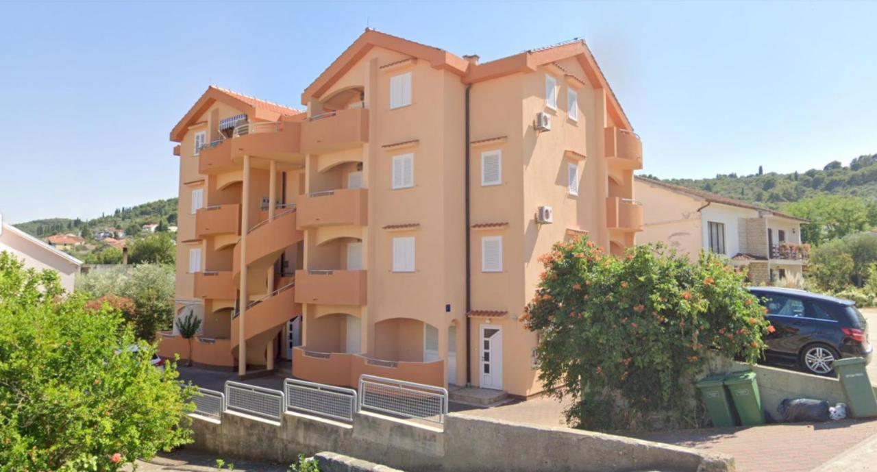 Adriatic Oasis Apartments Preko Exterior photo